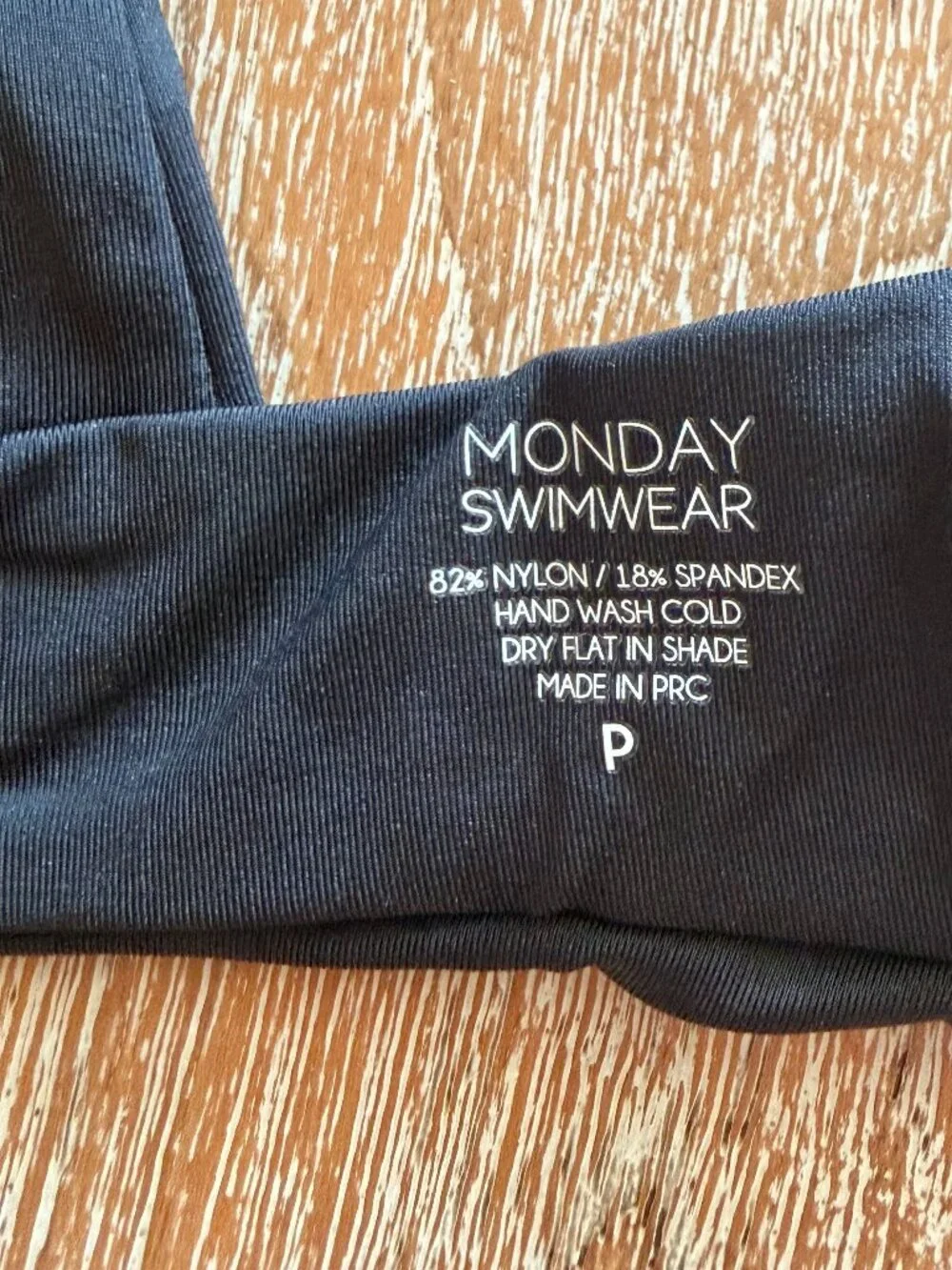 Monday Swimwear modern square